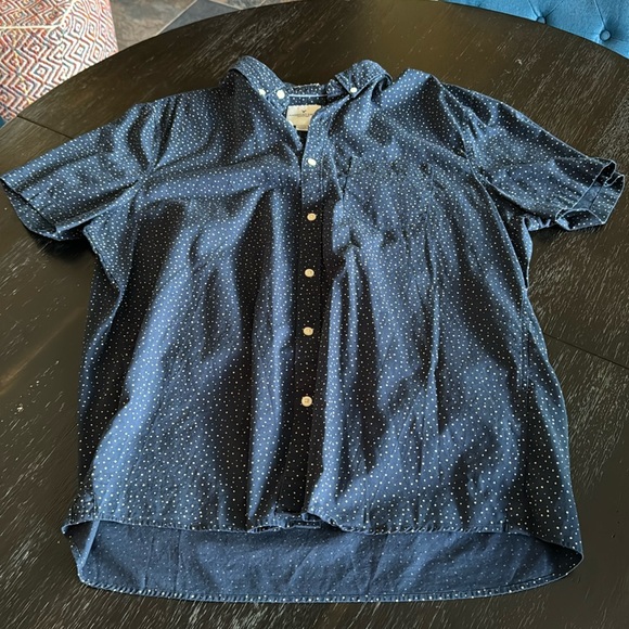 American Eagle Button Down Shirt - Picture 1 of 4